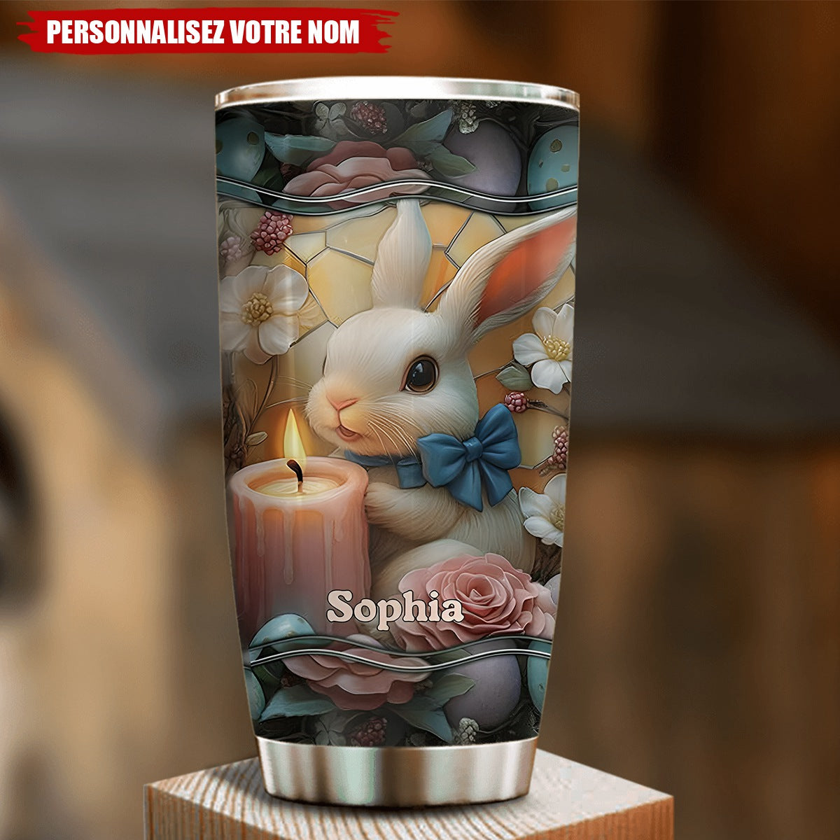 Gobelet personnalisé avec nom, featuring un joli lapin et des œufs de Pâques dans des tons pastel